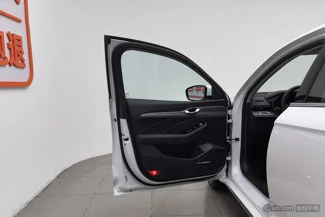 Geely Xingrui 2.0T luxury
