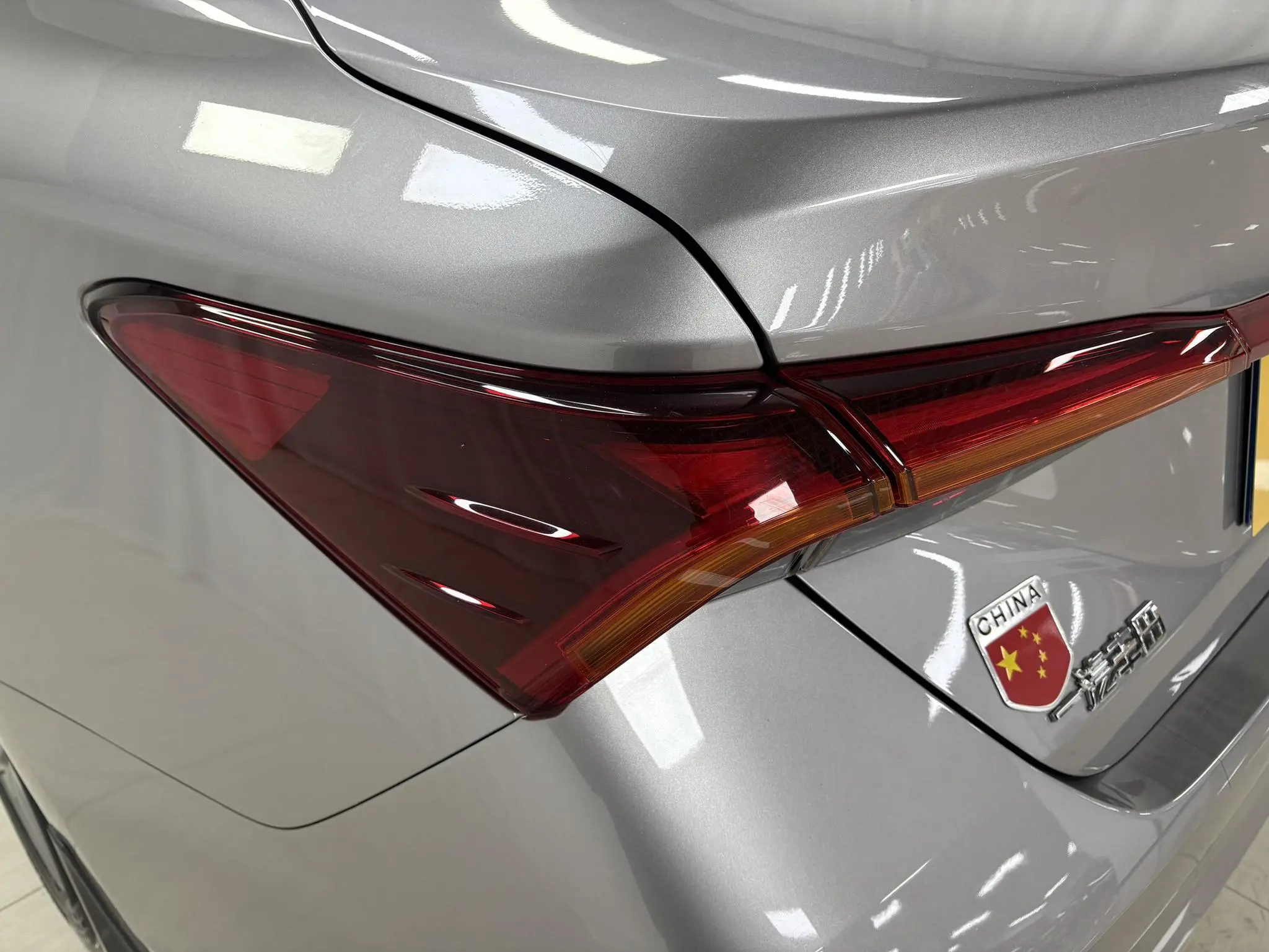 TOYOTA Asian dragon 2.0L Enterprising version Country VI