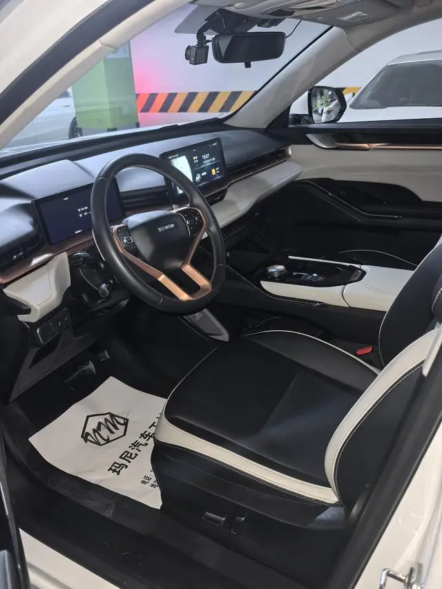 Haval Haval H6 The third generation 1.5 GDIT automatic Pro version