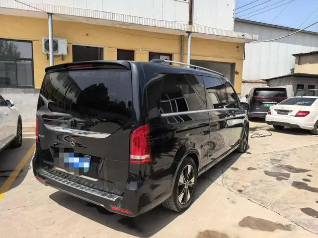 Mercedes-Benz Mercedes-Benz V-class V 260 L Long wheelbase Deluxe Edition