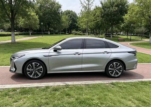 Chery Fulwin Arrizo 8 1.6TGDI DCT is still