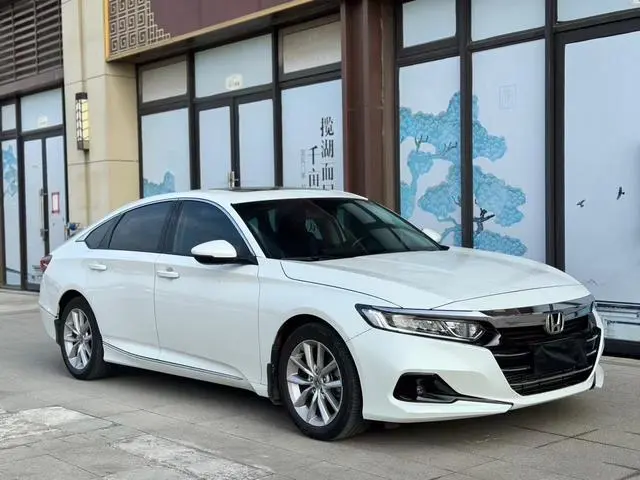Honda Accord 260TURBO Deluxe Edition
