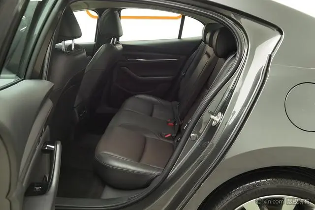 Mazda Mazda 3 Angkesaila 2.0L automatic quality elegant version