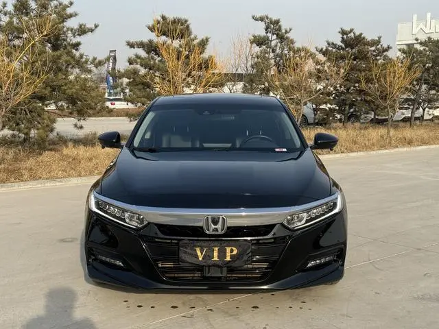 Honda Accord 260TURBO Deluxe Edition Country VI