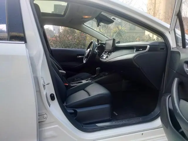 TOYOTA Asian lion 2.0L Deluxe Edition