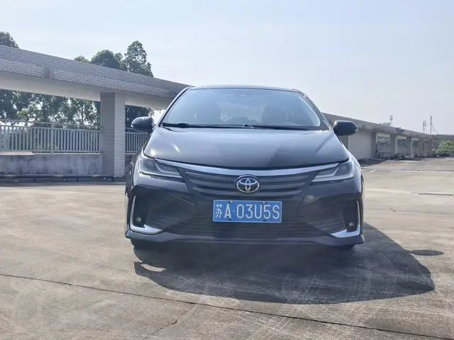 TOYOTA Asian lion 2.0L CVT Elite Edition