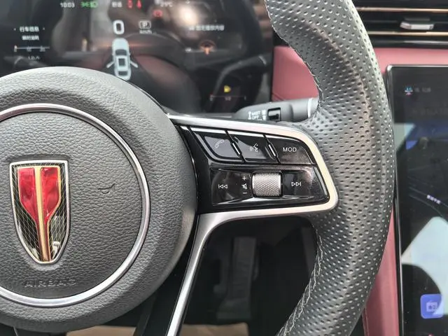 Hongqi Hongqi H5 2.0T Automatic Zhilian Qichang Version
