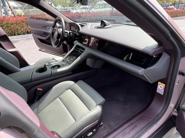 Porsche Taycan Taycan
