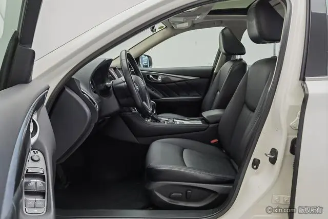 Infiniti Infiniti Q50L 2.0T Comfort Edition