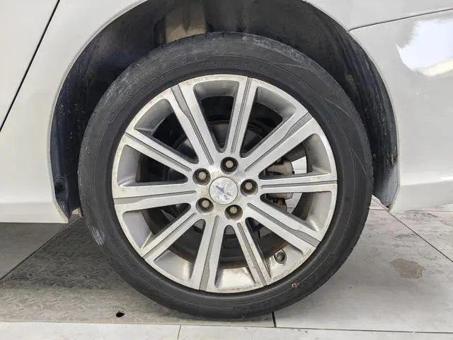 Peugeot Peugeot 408 1.6T Automatic Deluxe Edition