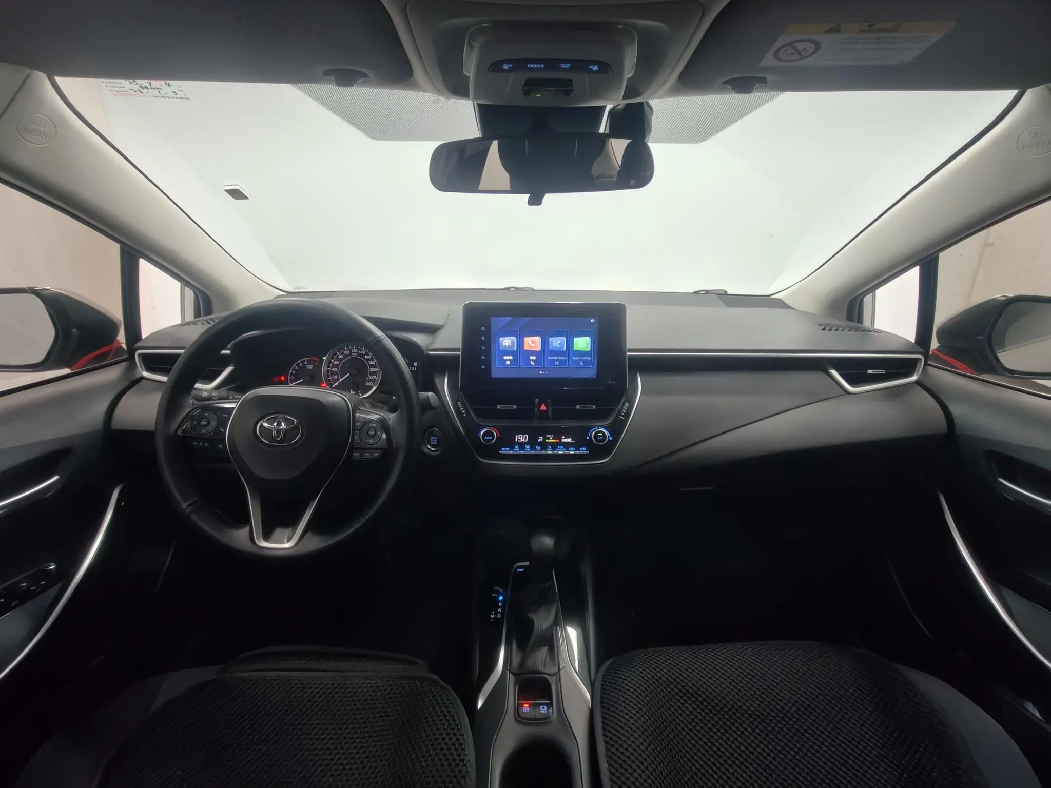 TOYOTA Ling Shang 2.0L Leading version