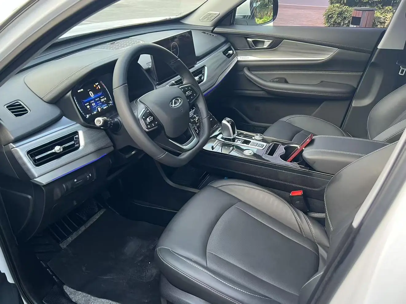Chery Fulwin Tiggo 8 Kunpeng version 390TGDI automatic wind-by-wind version