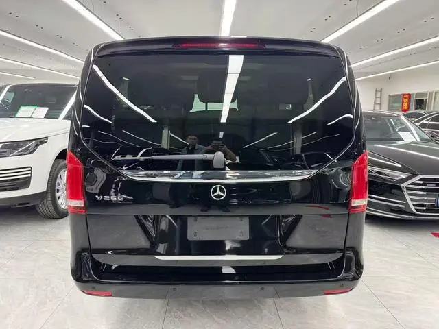 Mercedes-Benz Mercedes-Benz V-class V 260 Premium Edition Country V