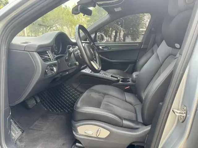 Porsche Macan Macan 2.0T