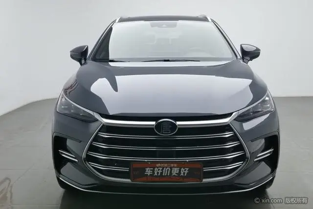 BYD Tang DM DM 2.0T four-wheel drive high-performance version of the Genesis flagship