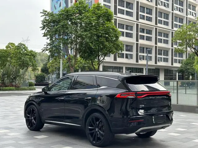 BYD Tang DM DM 2.0T four-wheel drive high-performance version of the Genesis flagship