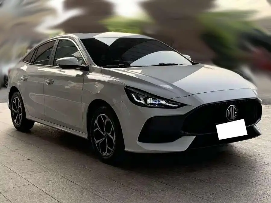 MG MG5 180DVVT CVT Youth Deluxe Edition
