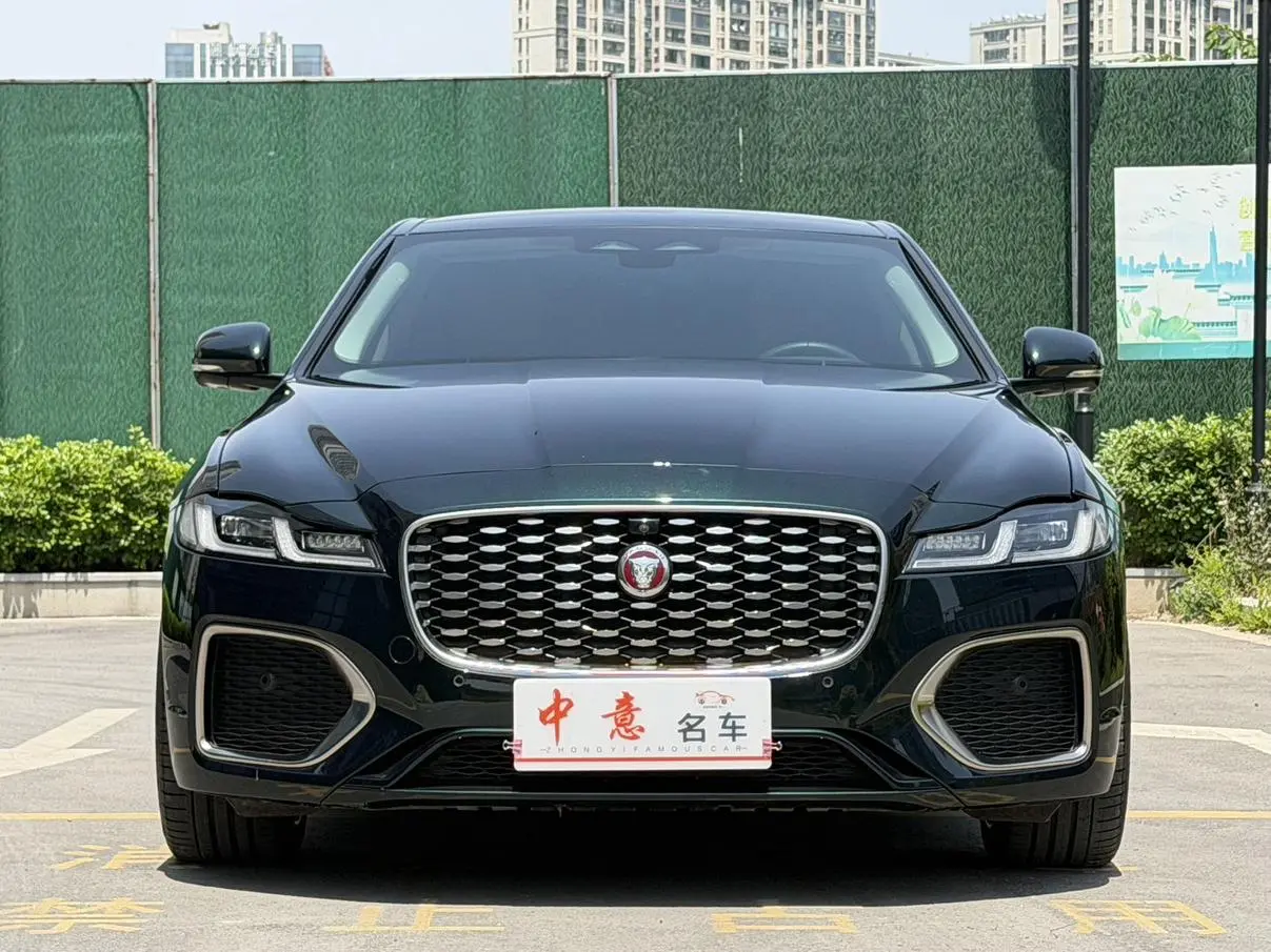 Jaguar Jaguar XFL 2.0T P250 two-wheel drive Exclusive Deluxe Edition