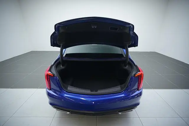 Cadillac Cadillac CT5 28T luxury
