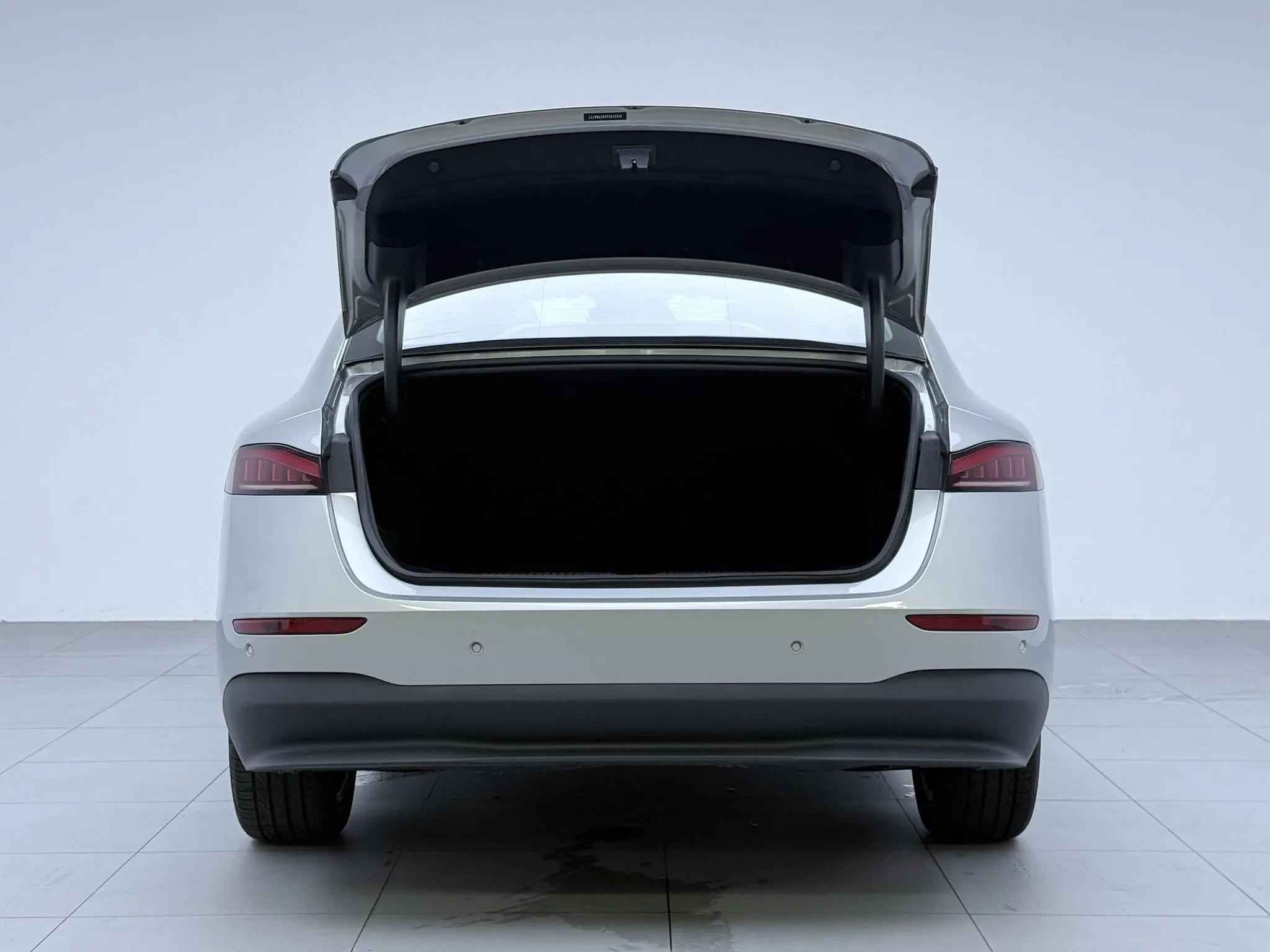 Roewe Roewe D7 DMH 125 Ultimate Edition