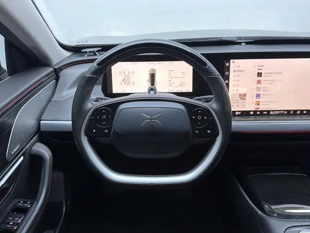 Xpeng Xiaopeng P7 670N