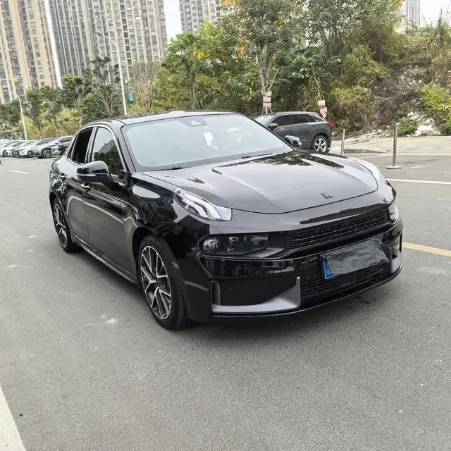 LYNK & CO Lynk 03 1.5TD DCT Jin Pro