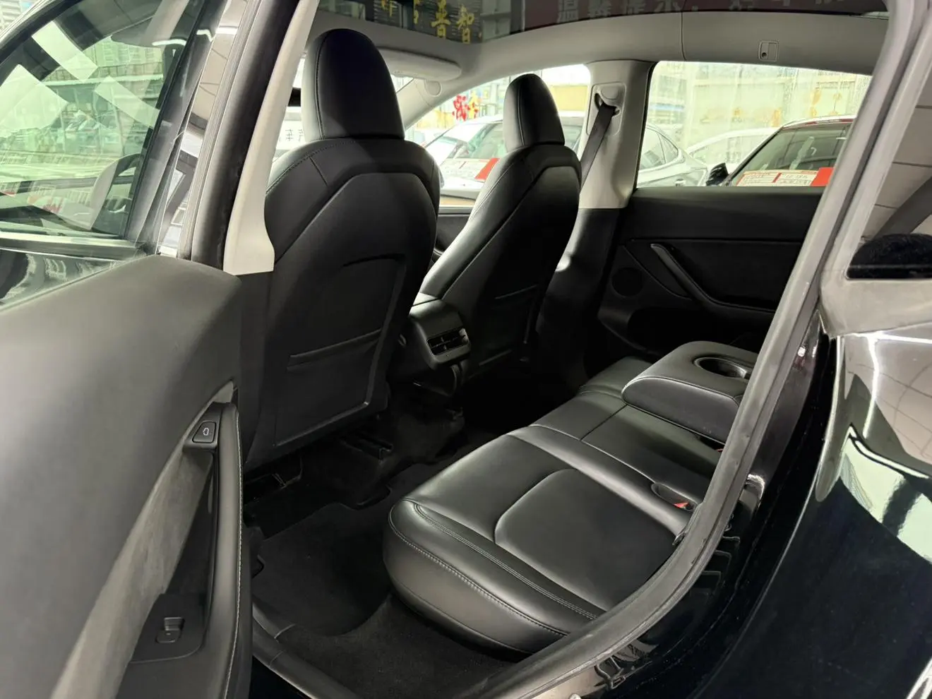 Tesla Model Y Facelifted rear-wheel drive version