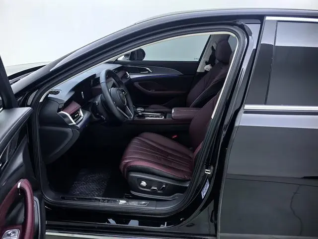 Hongqi Hongqi H5 2.0T Automatic Zhilian Qichang Version