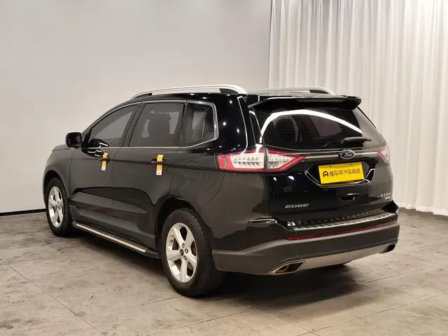 Ford Sharp World EcoBoost 245 two-wheel drive elite 5-seater country V