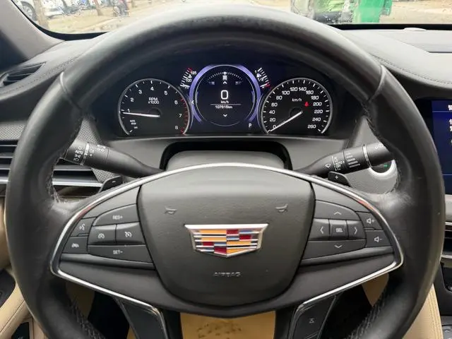 Cadillac Cadillac CT6 28T fashion type