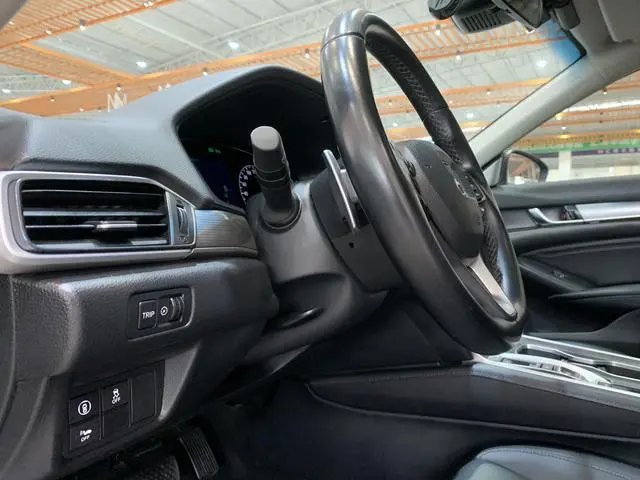 Honda Accord Sharp*Hybrid 2.0L Sharp Collar Version