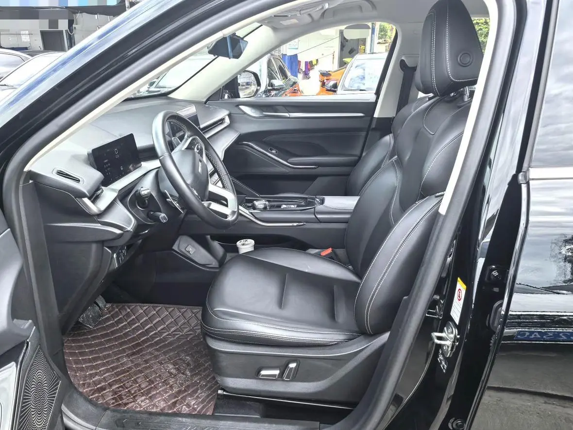 Haval Haval H6 The third generation 1.5 GDIT automatic Pro version