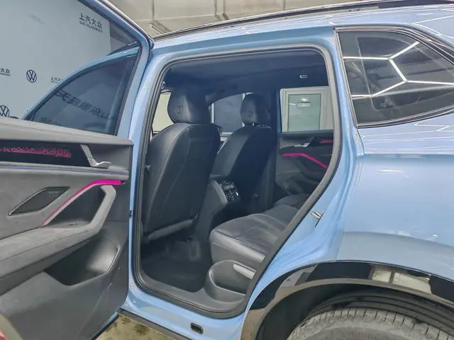 Volkswagen Tiguan L Pro 380TSI four-wheel drive R-Line Zhizun Edition