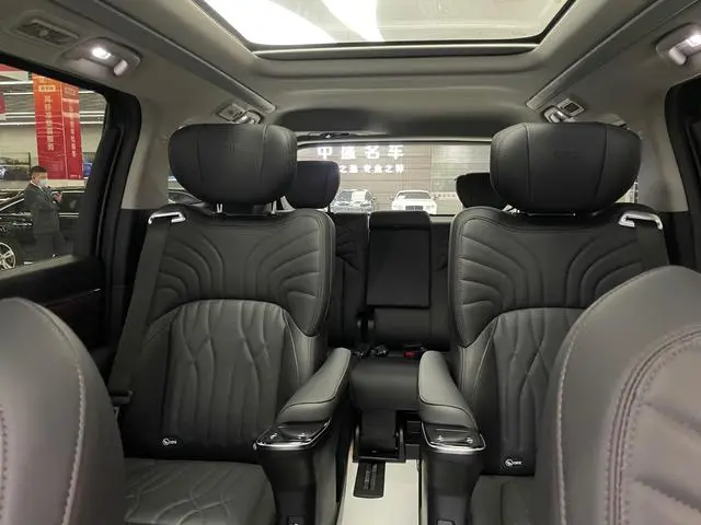 GAC Trumpchi M8 Master Series 2.0 TGDI Extreme Edition