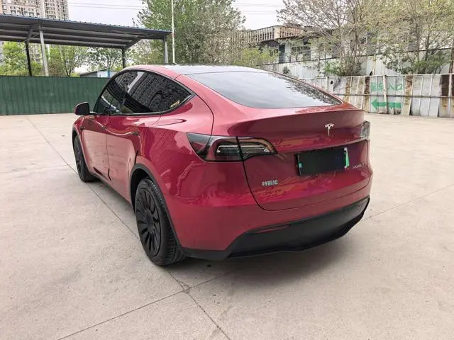 Tesla Model Y Facelifted rear-wheel drive version