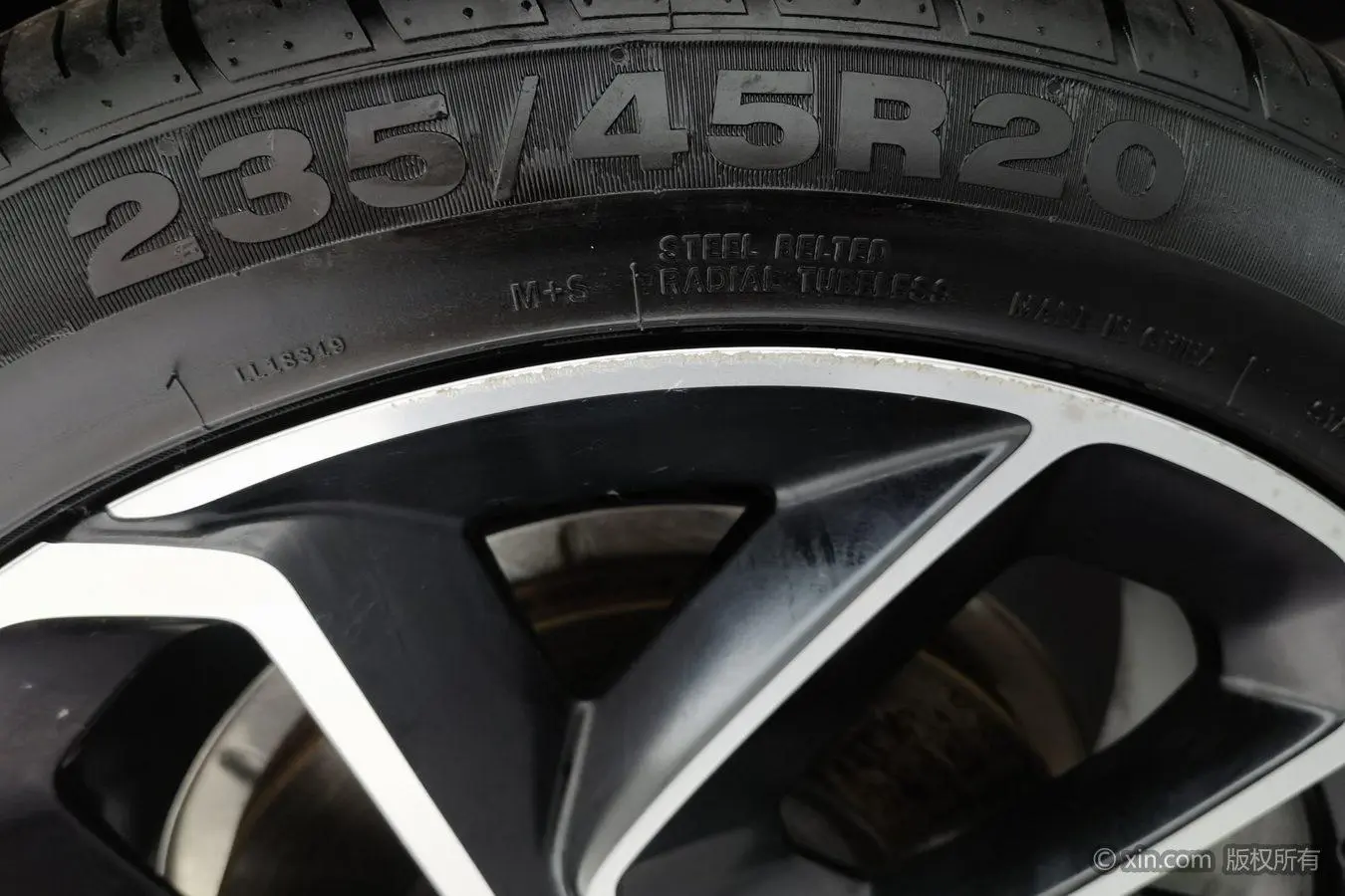 LYNK & CO Lynk 05 2.0TD two-wheel drive Halo