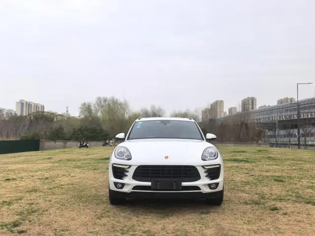 Porsche Macan Macan S 3.0T