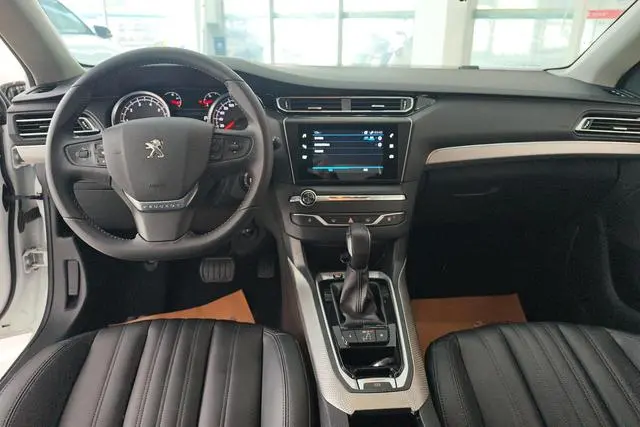 Peugeot Peugeot 408 360THP 10th Anniversary Edition