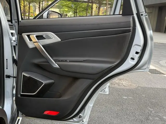 Geely Boyue 1.8TD DCT two-wheel drive intelligent 4G connected version