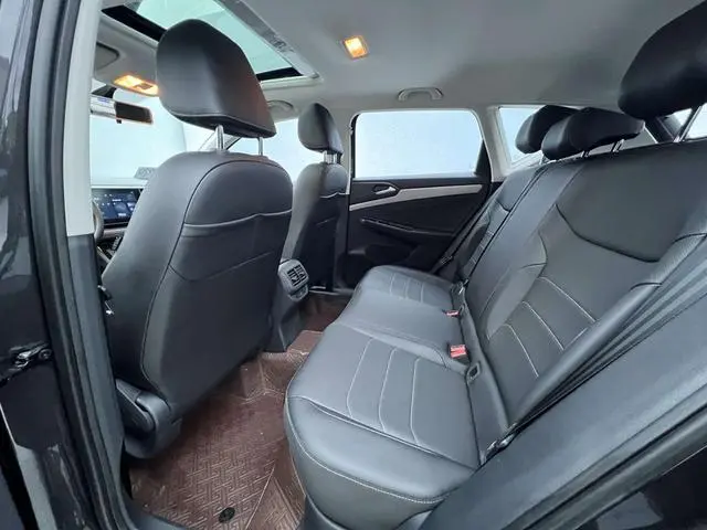 Jetta Jetta VS5 280TSI Automatic Enjoy Edition