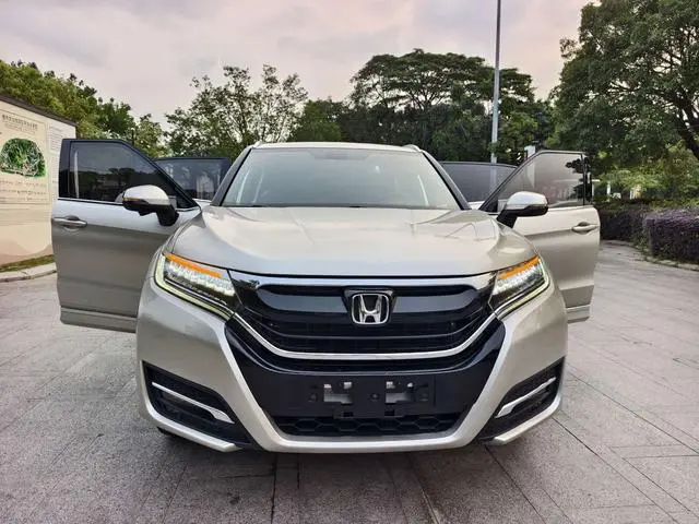 Honda Honda UR-V 370TURBO four-wheel drive Exclusive Edition Country V