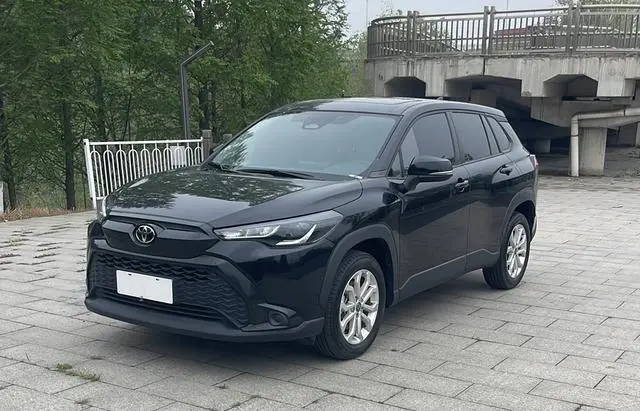 TOYOTA Fenglanda 2.0L CVT Leading Version