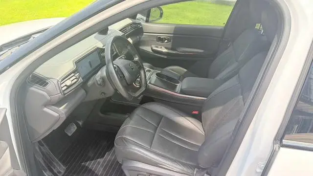 NIO NIO ES8 580KM base version six seats