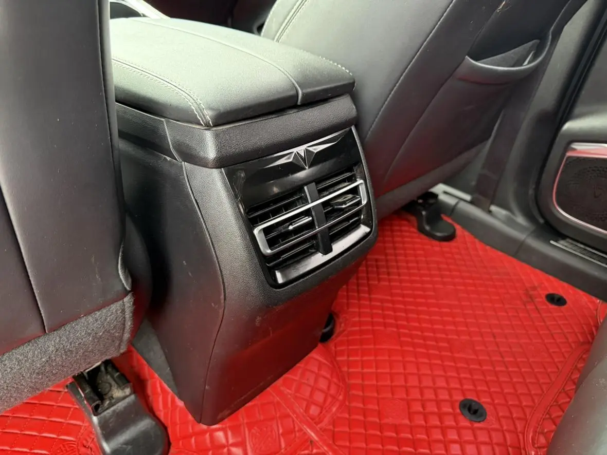 Changan Changan CS85 COUPE 2.0T mobile version Country VI
