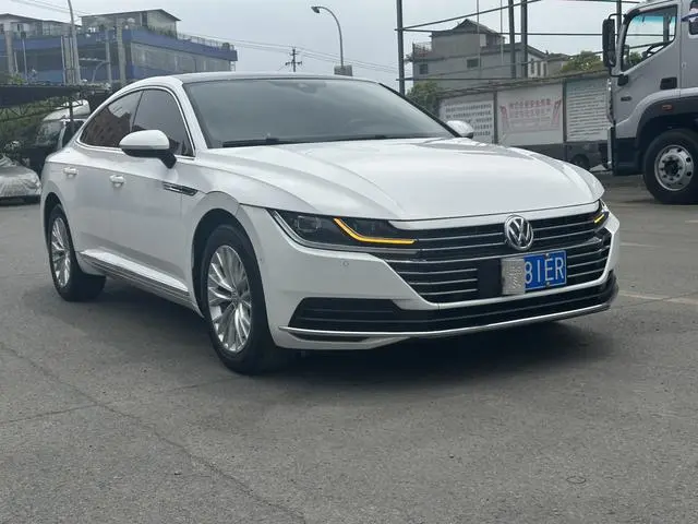 Volkswagen Volkswagen CC 330TSI Charm Edition Country VI