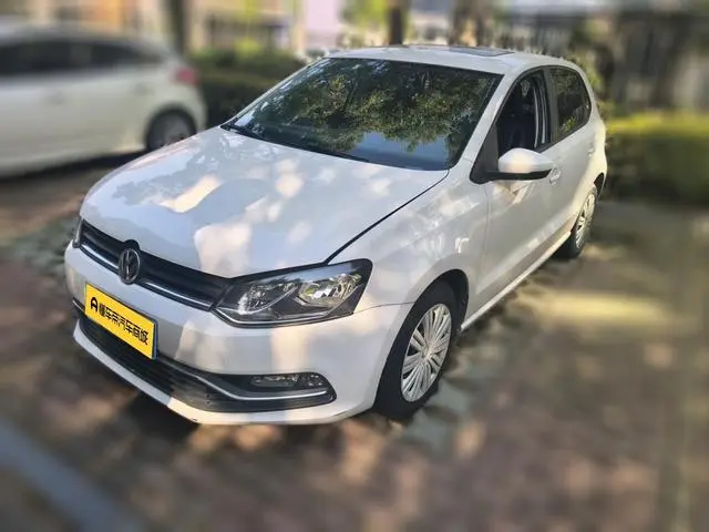 Volkswagen Polo 1.6L automatic comfort type