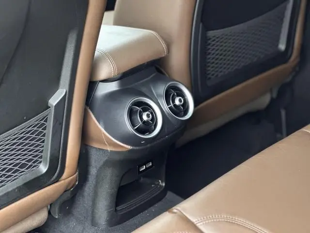 Alfa Romeo Stelvio 2.0T 200HP Elite Edition