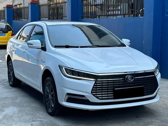 BYD Qin Yu Travel edition