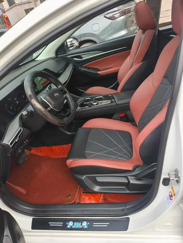 Changan Yidong PLUS 1.4T DCT High Energy Version