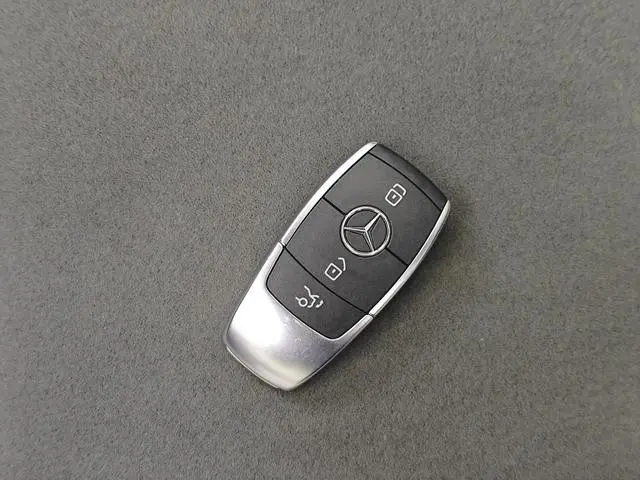 Mercedes-Benz Mercedes-Benz EQB Facelift EQB 350 4MATIC